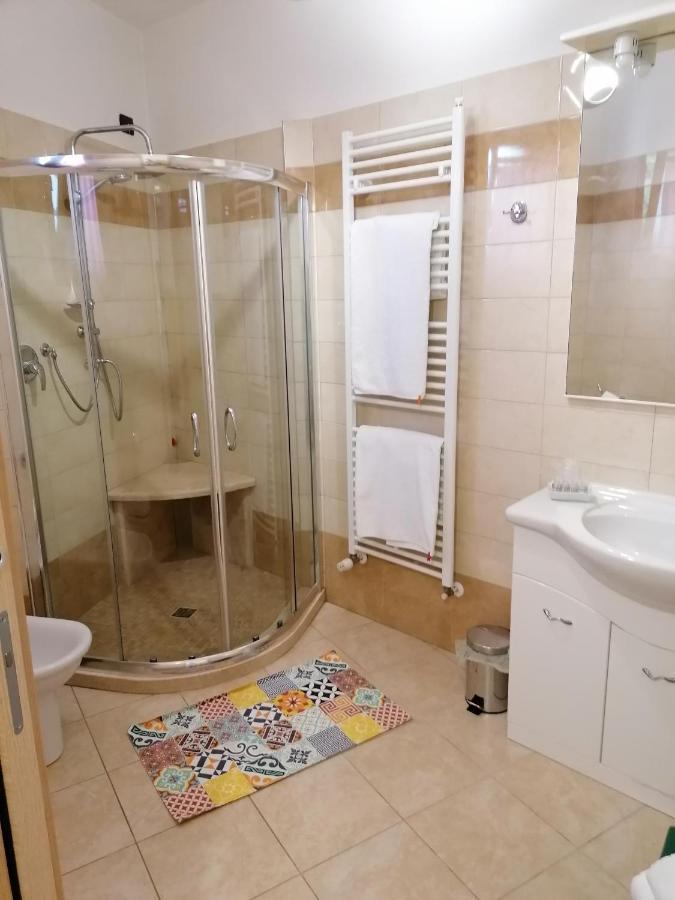 Suite Maria Agliana Ngoại thất bức ảnh